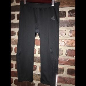 Adidas active climate capris, Black Size Medium